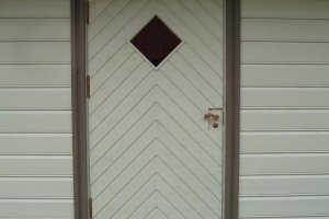 SL rombaknaga uks.JPG